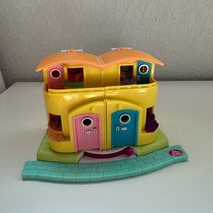 Vtg 2000 Polly Pocket Magic Movin Phone Fun Playset Moving ( House Only ) Mattel